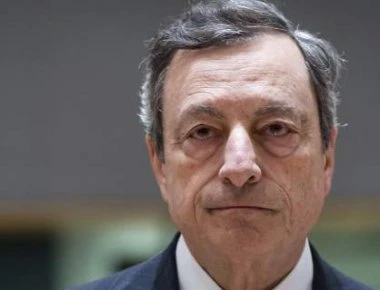 Τηλεφωνική επικοινωνία Στουρνάρα- Ντράγκι για τις καταστροφικές πυρκαγιές